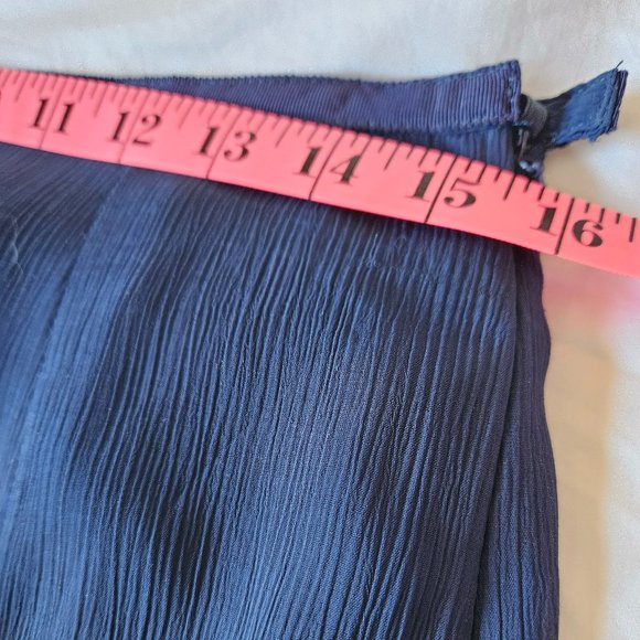 Jones Wear Sz 8 Navy swing skirt - Picture 6 of 11